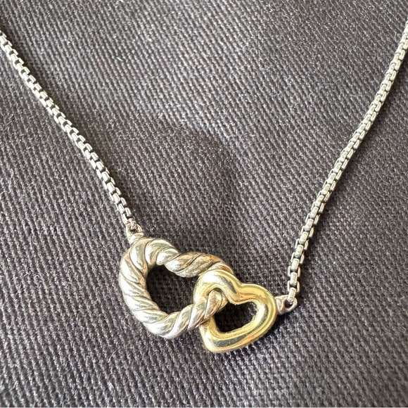 David Yurman Cable Collectibles Double Heart Necklace with 18k Yellow Gold - Picture 1 of 6